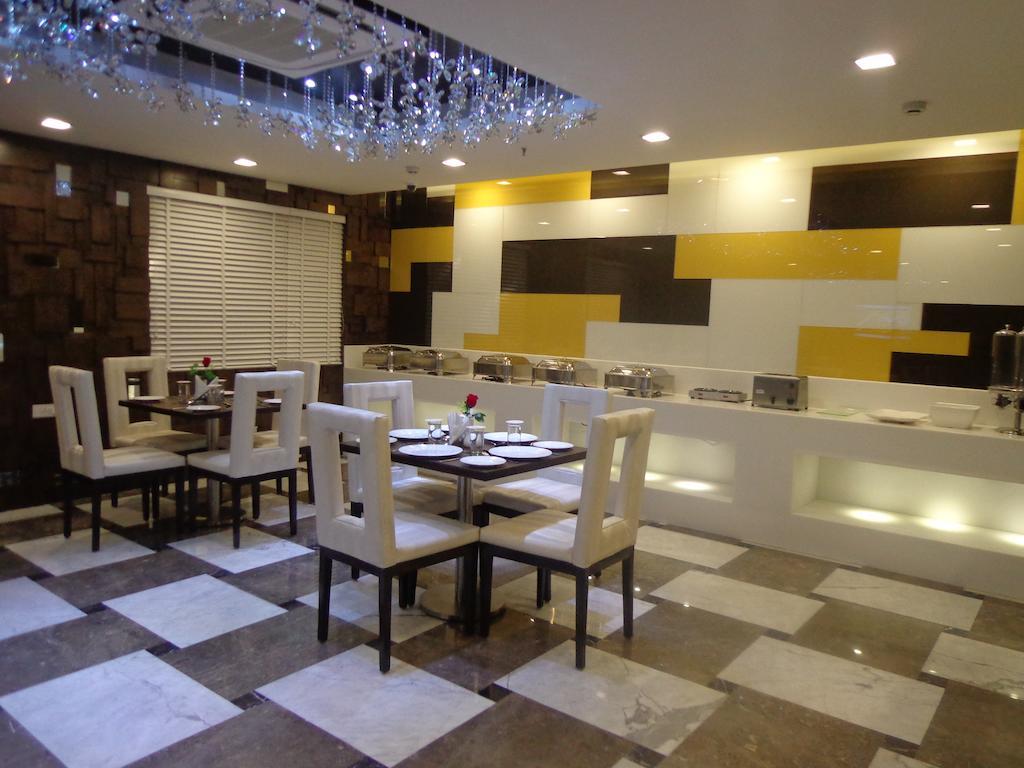 Hotel Taj Princess - Boutique Hotel Delhi  Exterior foto