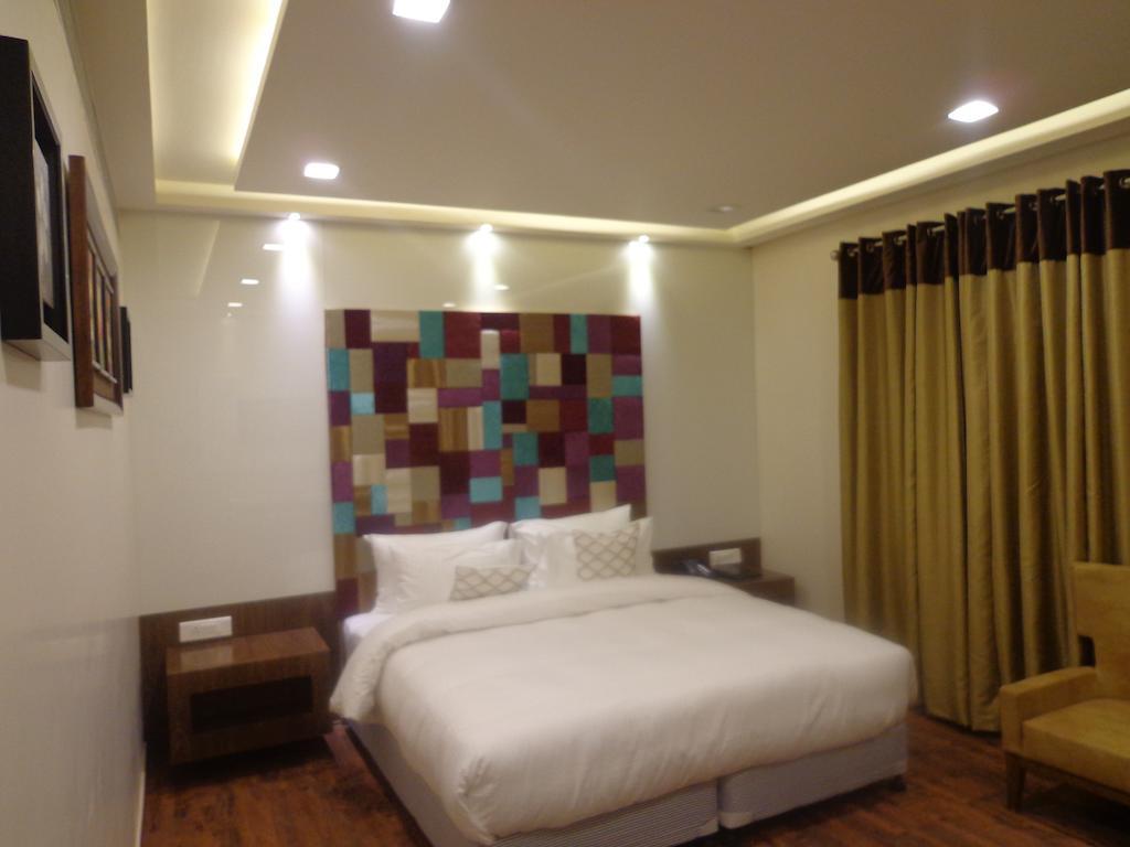 Hotel Taj Princess - Boutique Hotel Delhi  Exterior foto