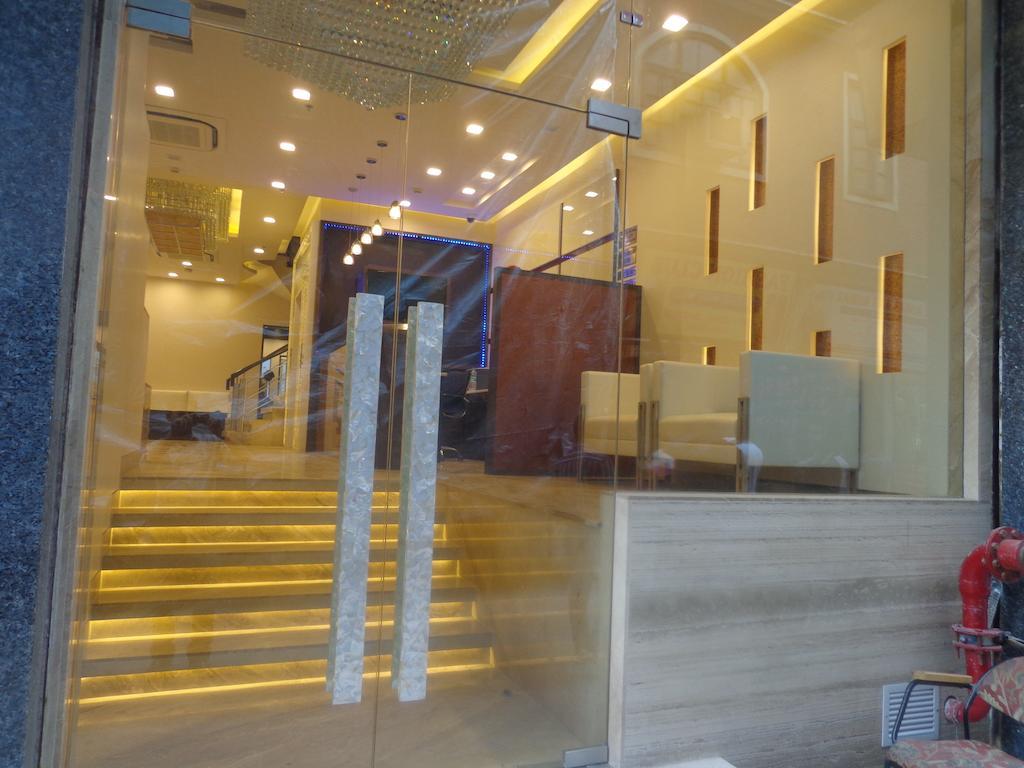 Hotel Taj Princess - Boutique Hotel Delhi  Exterior foto
